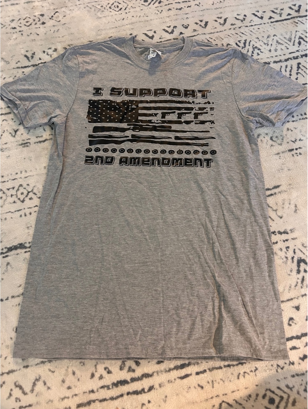 Gildan Softstyle Gray T-Shirt with I Support 2nd Amendment Graphic